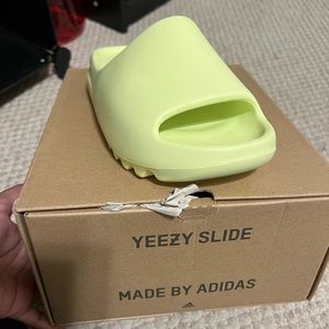 Yeezy Slides